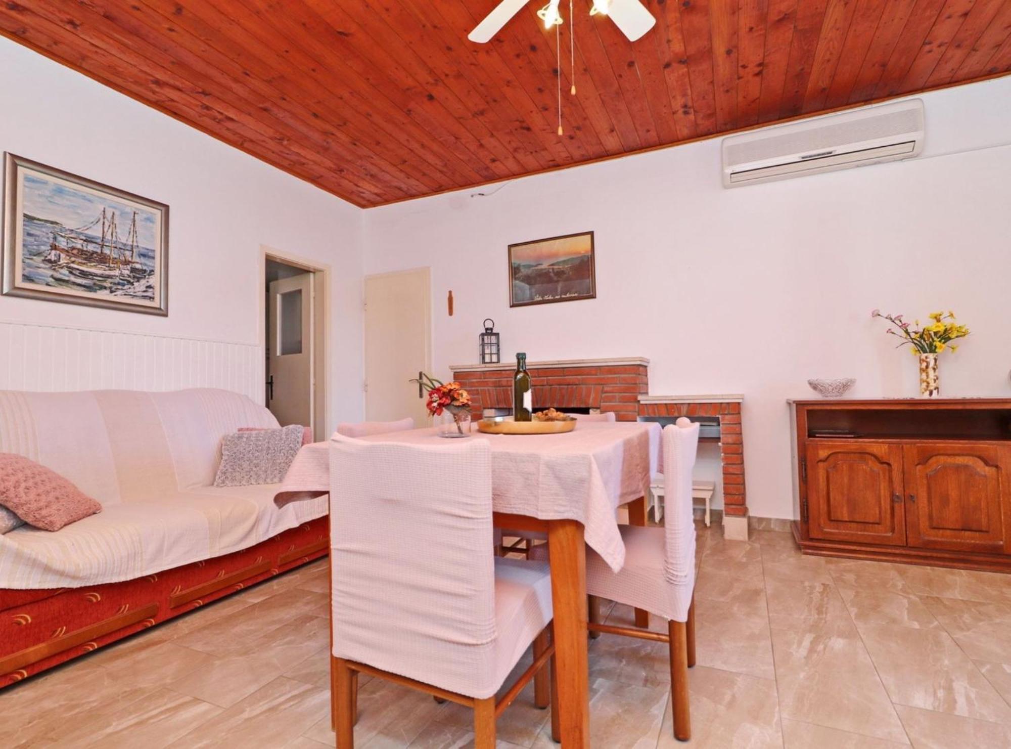 Holiday Home Neda Вела-Лука Экстерьер фото